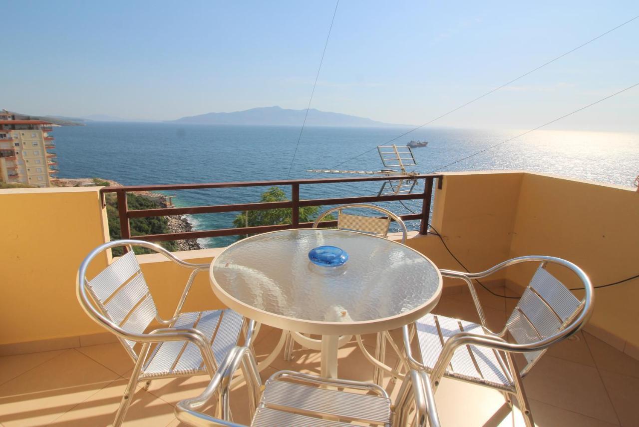 Klajdi Apartaments Sarandë Exteriör bild