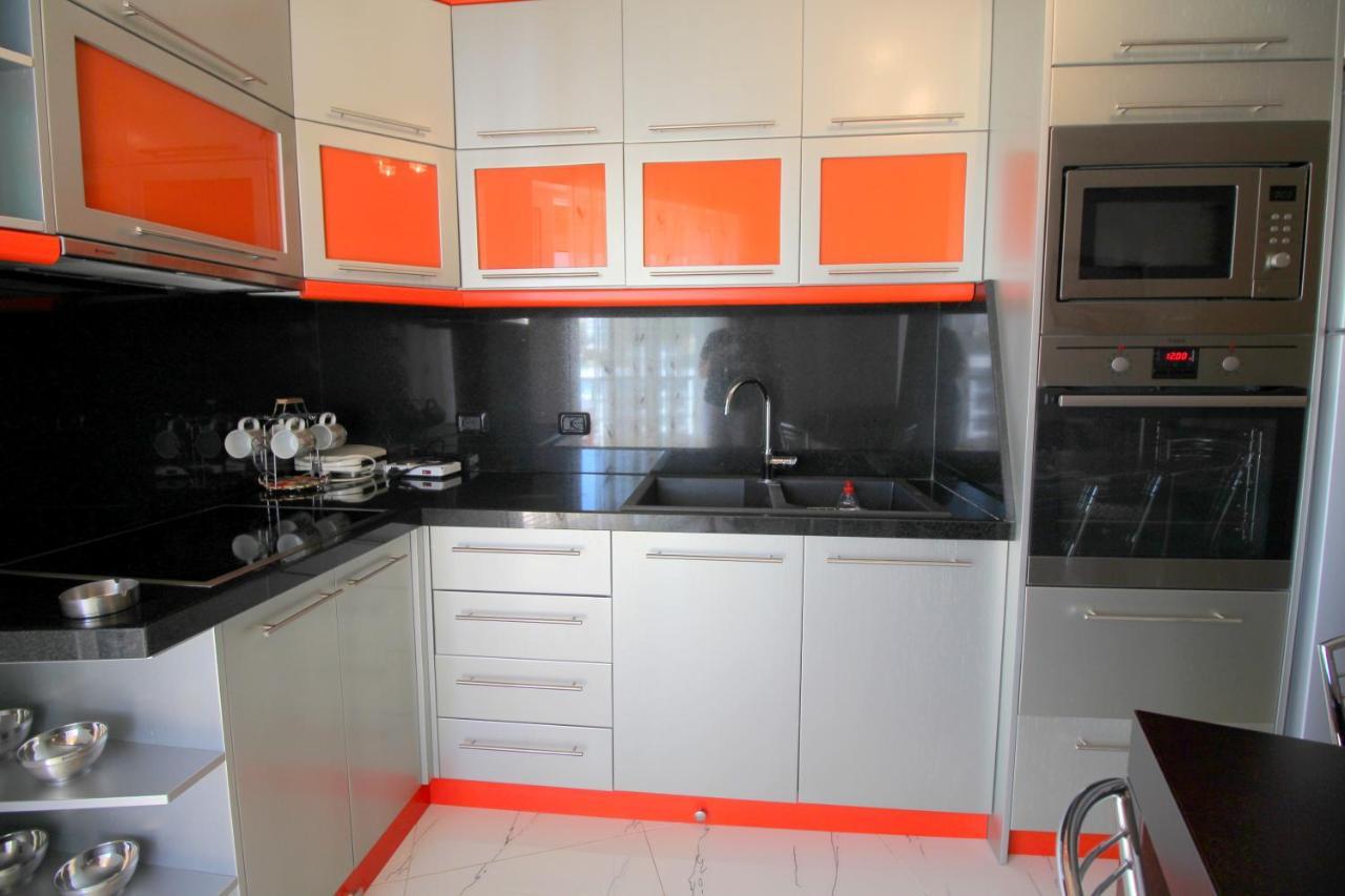 Klajdi Apartaments Sarandë Exteriör bild