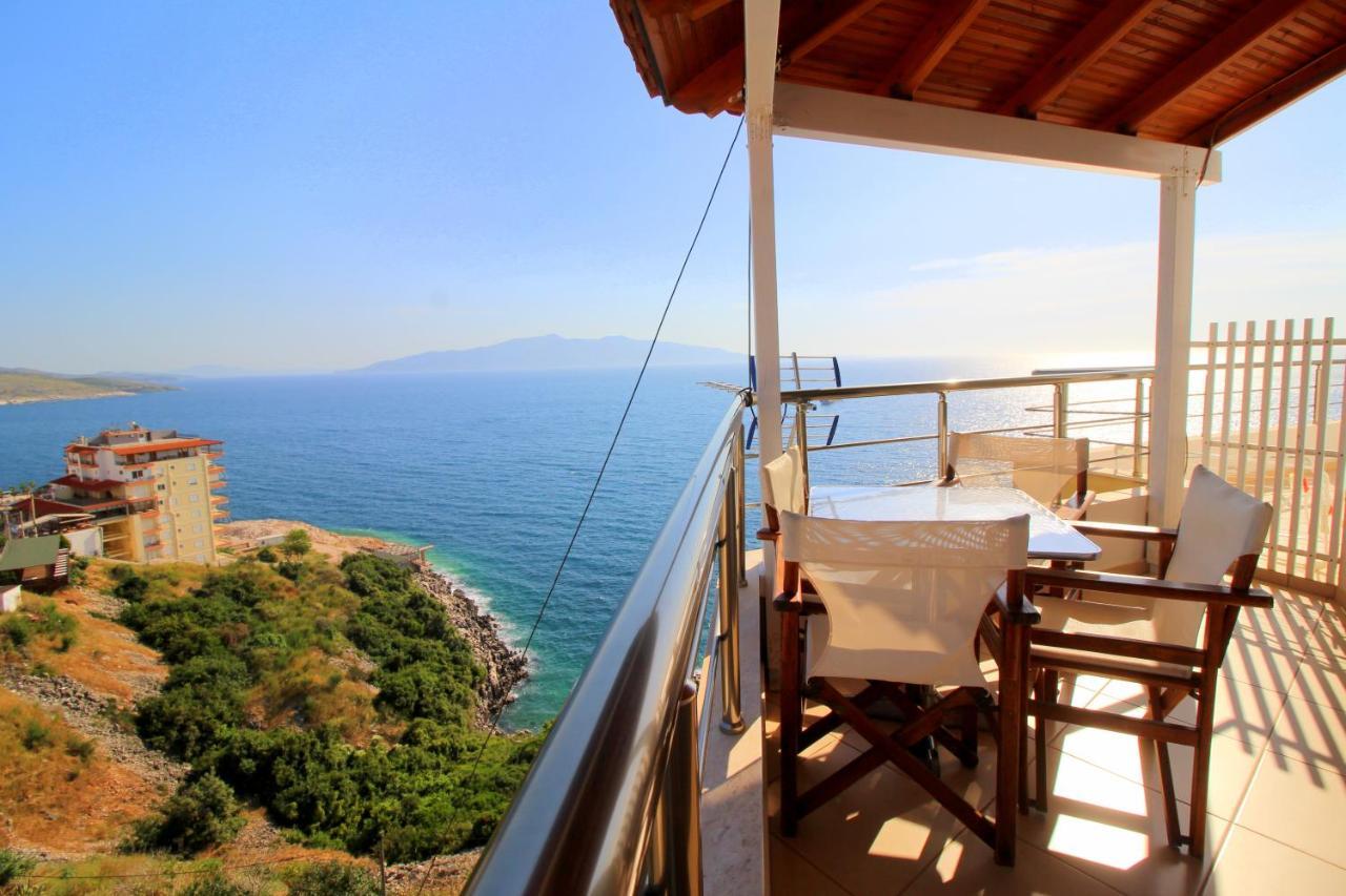 Klajdi Apartaments Sarandë Exteriör bild