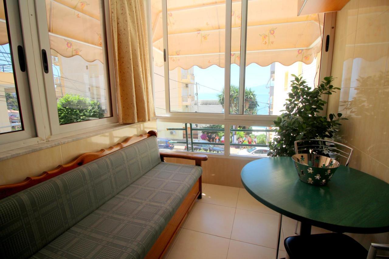 Klajdi Apartaments Sarandë Exteriör bild