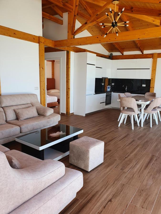 Klajdi Apartaments Sarandë Exteriör bild