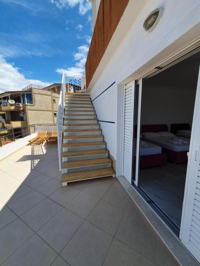 Klajdi Apartaments Sarandë Exteriör bild