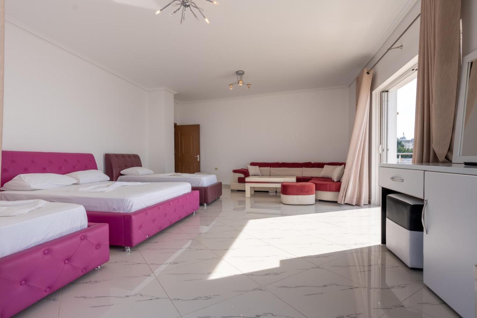 Klajdi Apartaments Sarandë Exteriör bild